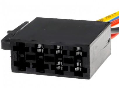 LAUNRC12, Jungtis Blaupunkt ISO-8(kištukas) maitinimas